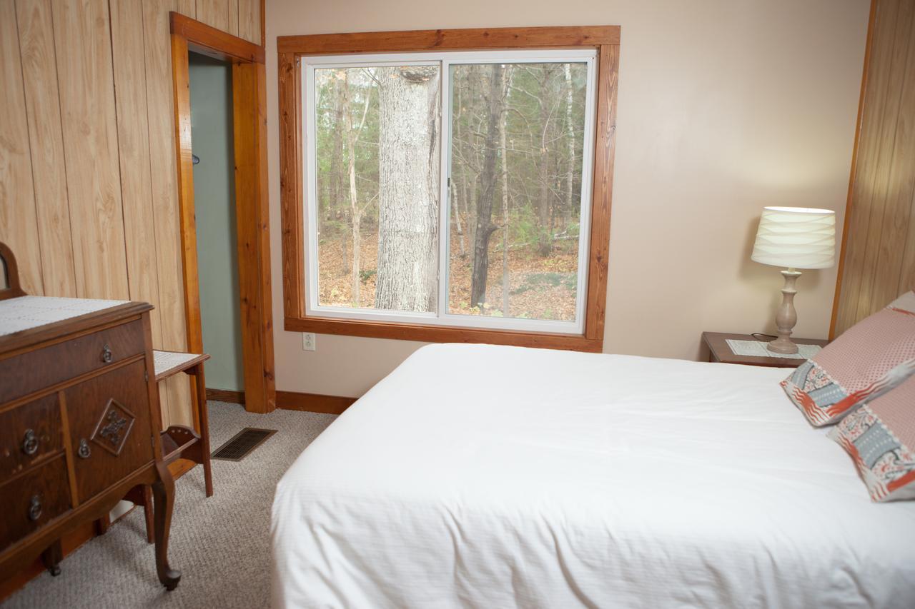 Mission Springs Resort Ashland Bagian luar foto
